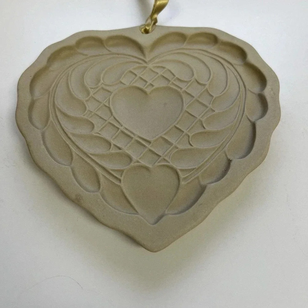 VINTAGE BROWN BAG HILL ART COOKIE Mold 1988 COUNTRY HEART EXCELLENT CONDITION